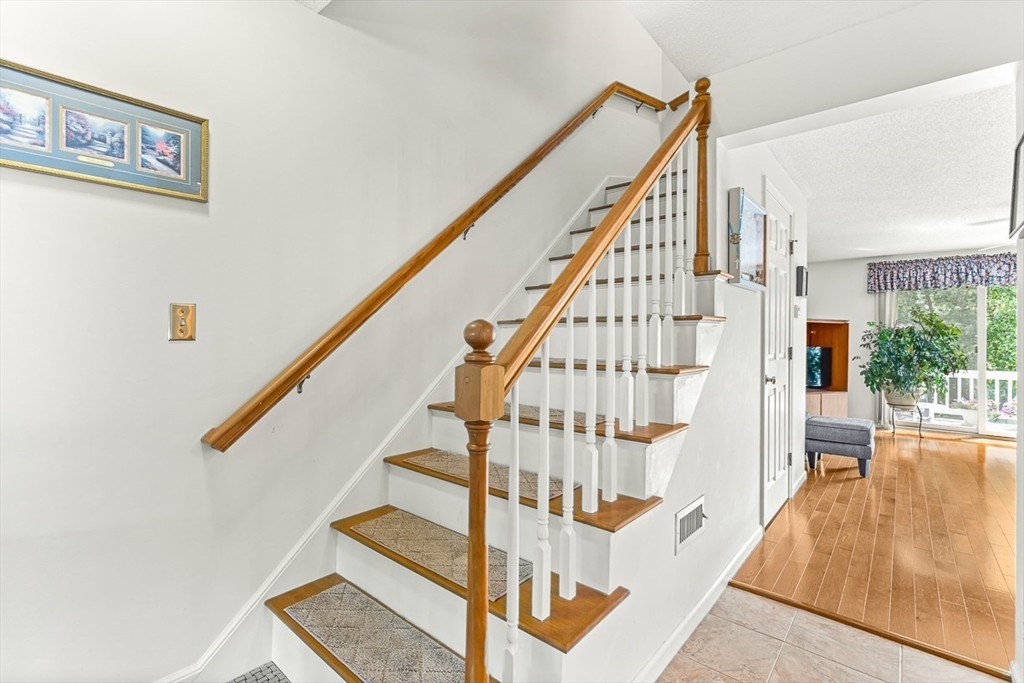 property viewer photo 13