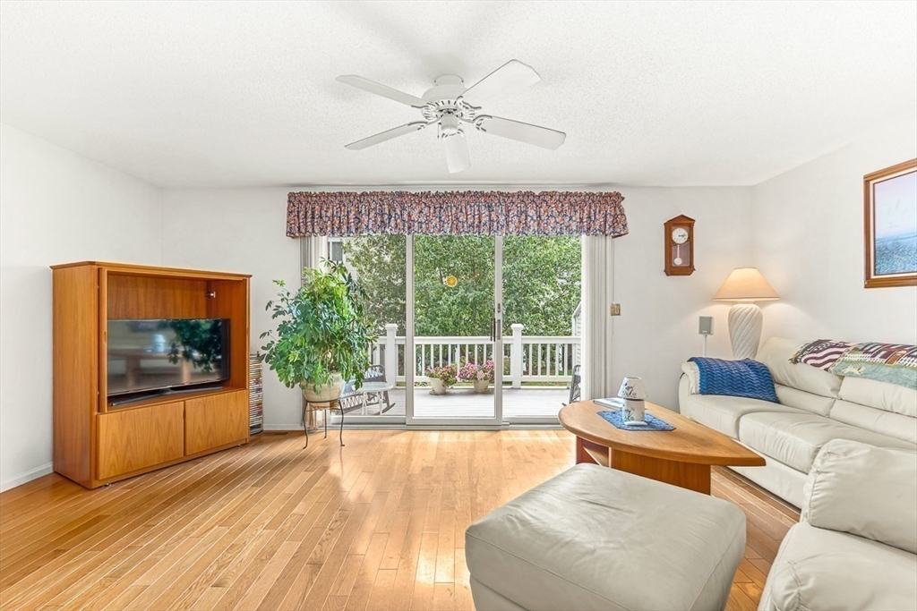 property viewer photo 8