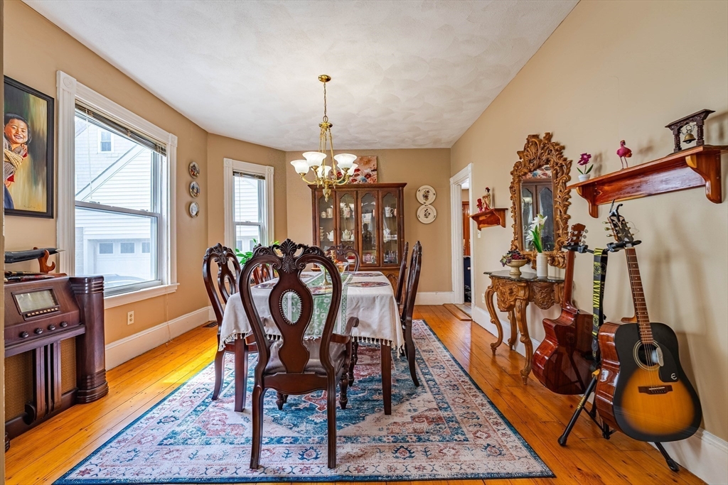 property viewer photo 6