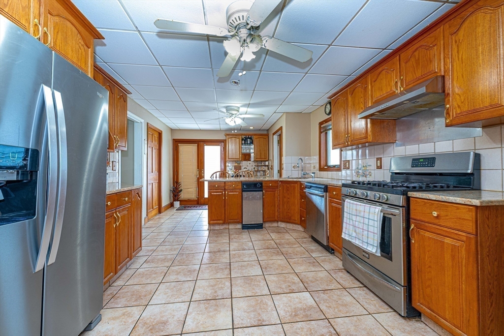property viewer photo 8