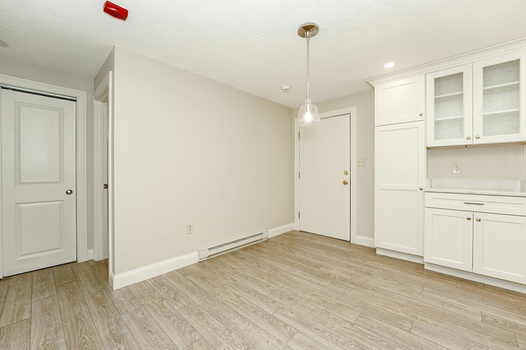 property viewer photo 17