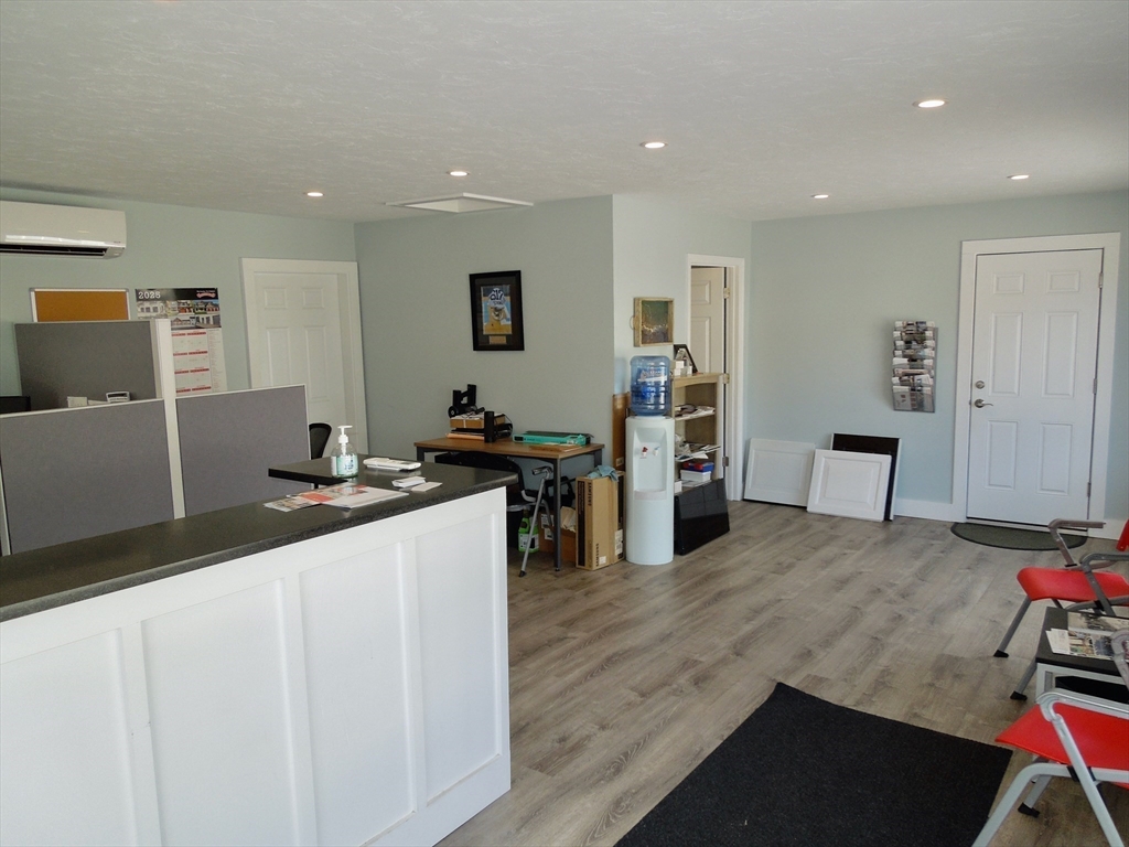 property viewer photo 4