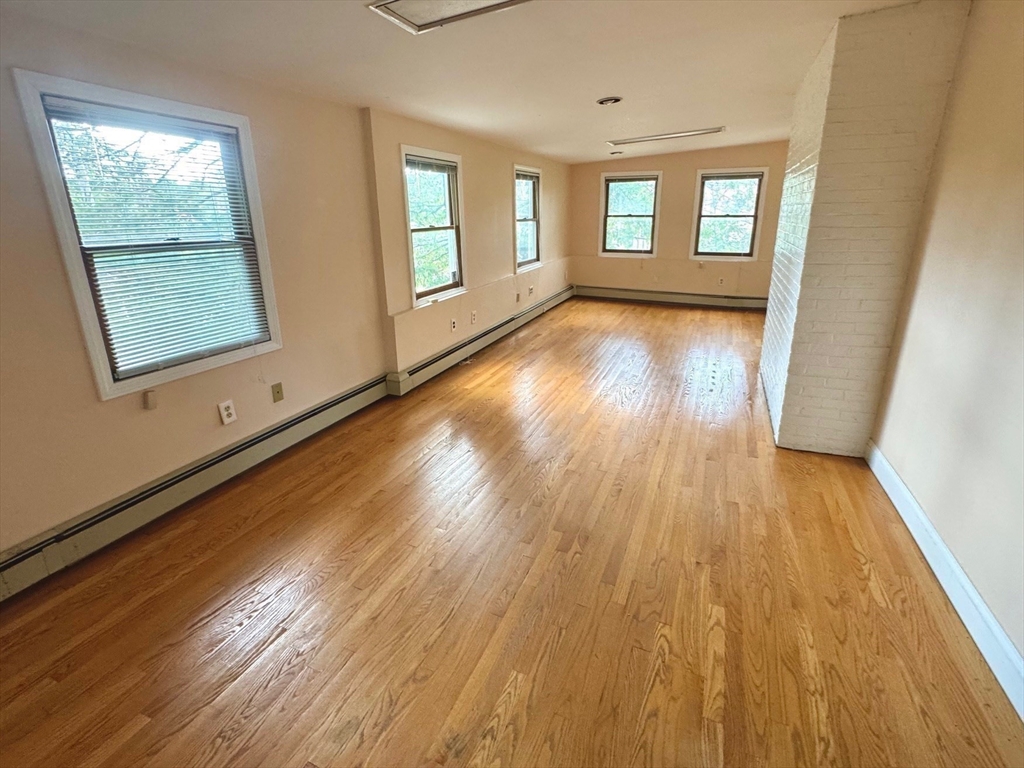 property viewer photo 12