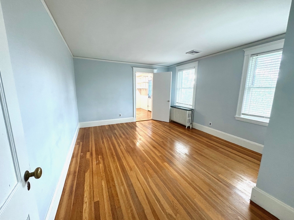 property viewer photo 15