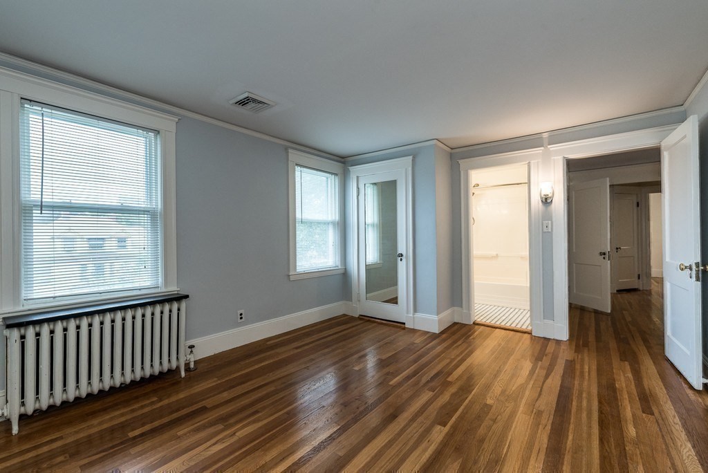 property viewer photo 16