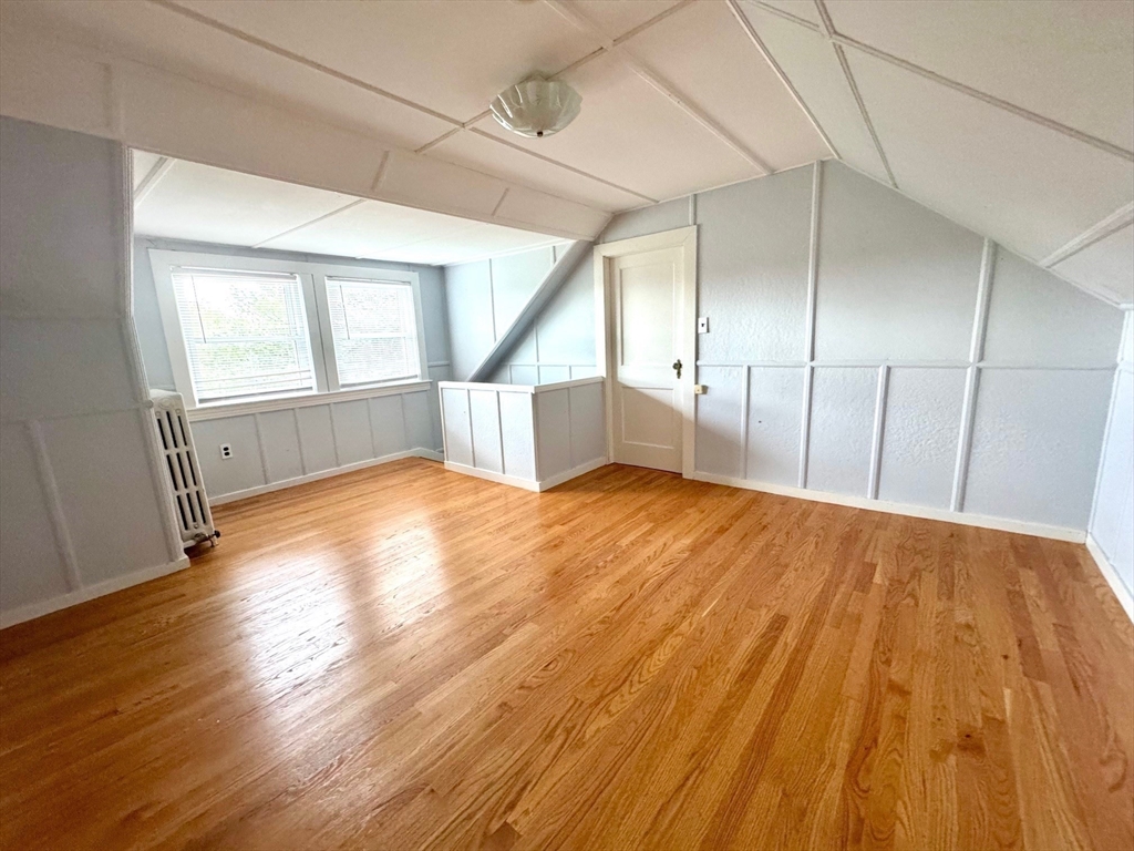 property viewer photo 25