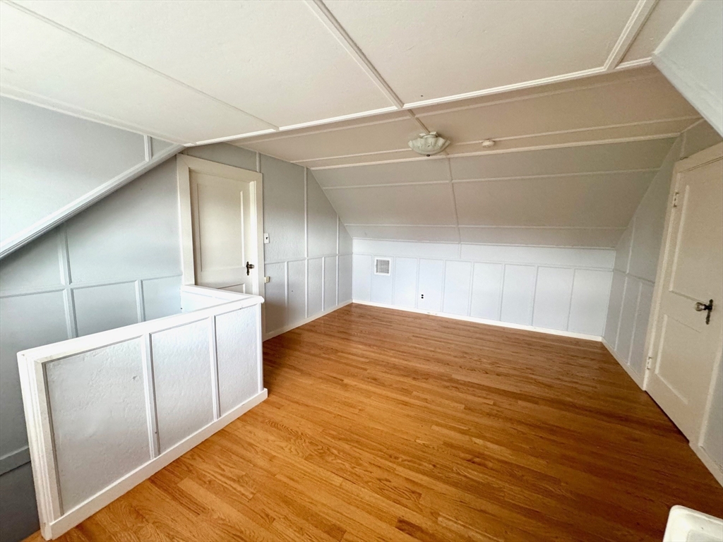property viewer photo 26