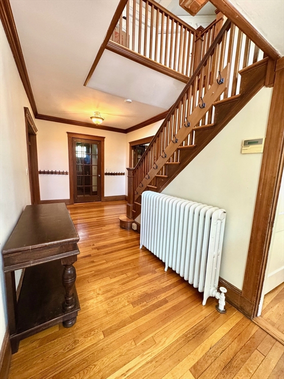 property viewer photo 3