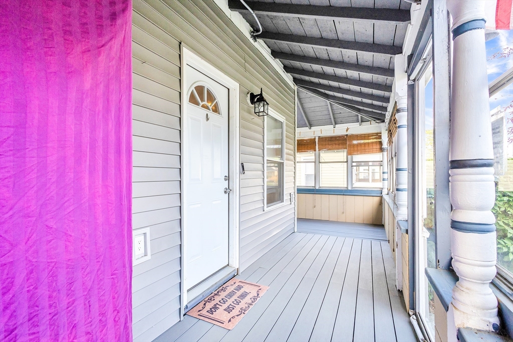 property viewer photo 3
