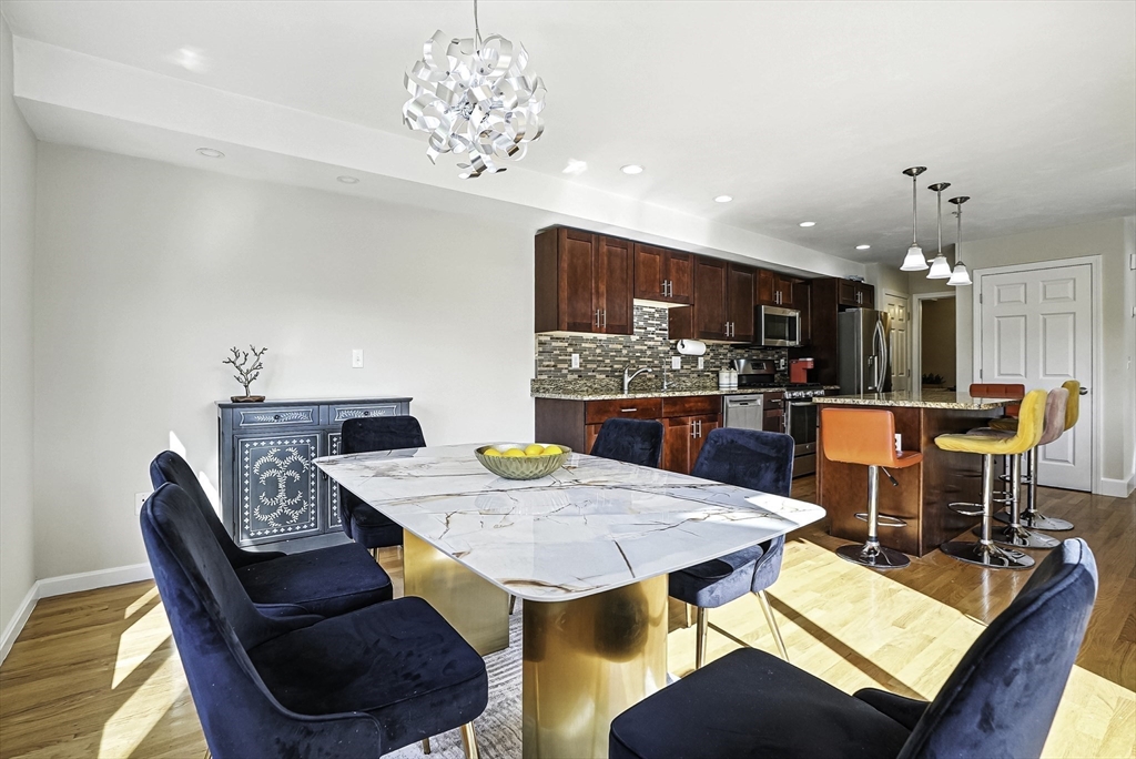 property viewer photo 1