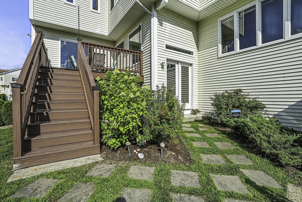 property viewer photo 2