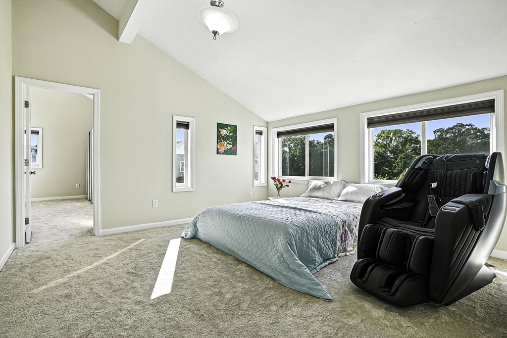 property viewer photo 23