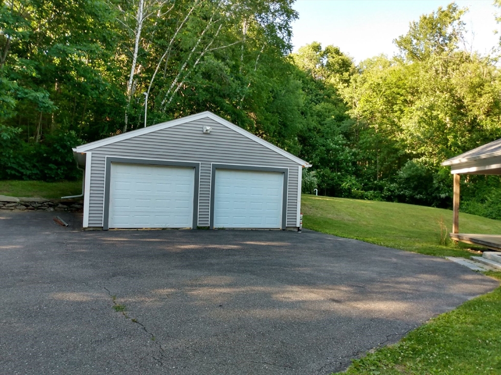property viewer photo 1