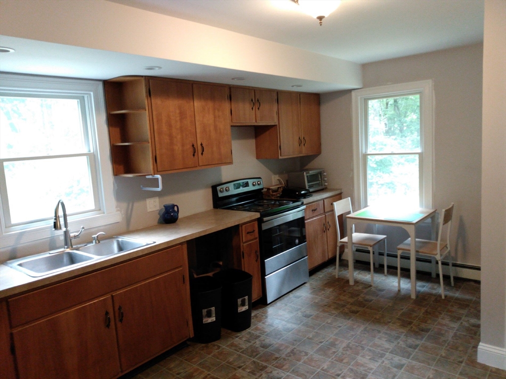 property viewer photo 3