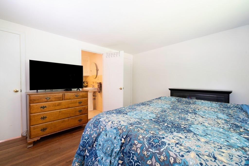 property viewer photo 10