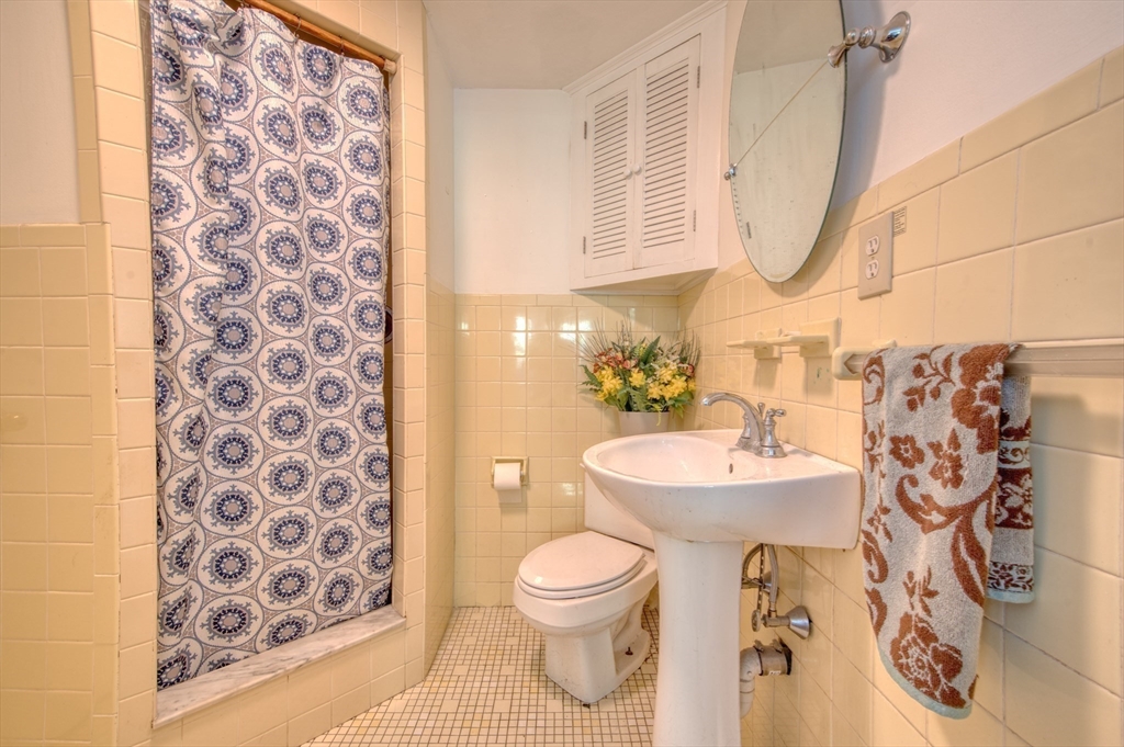 property viewer photo 16