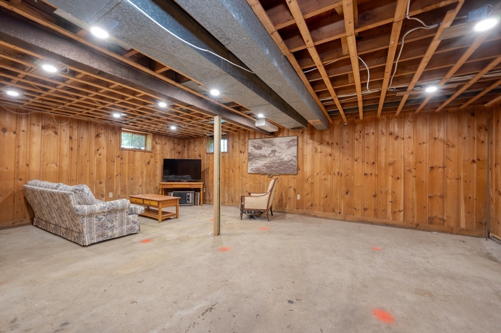 property viewer photo 17