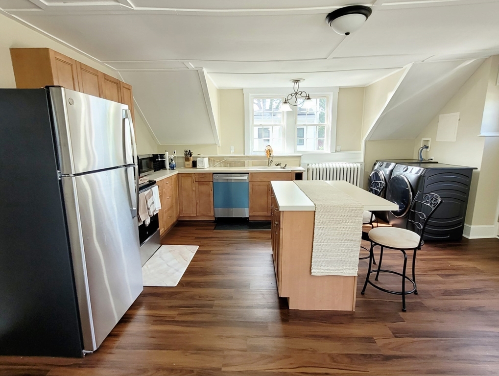 property viewer photo 4