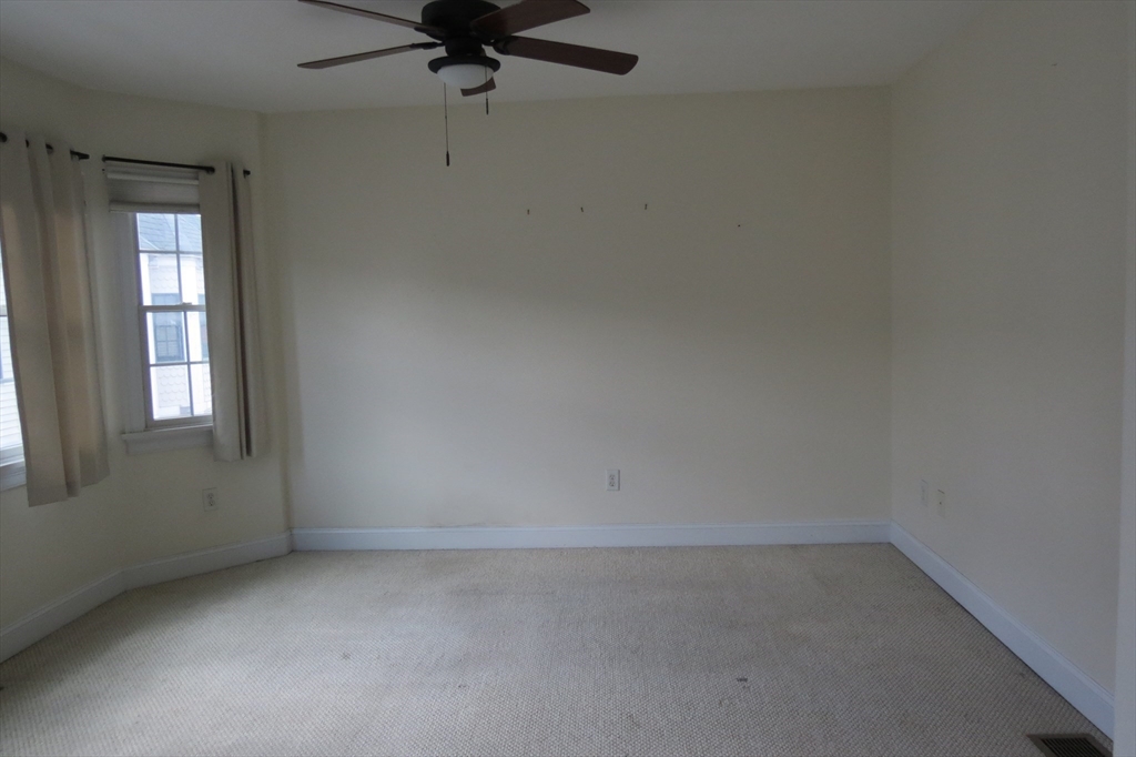 property viewer photo 12
