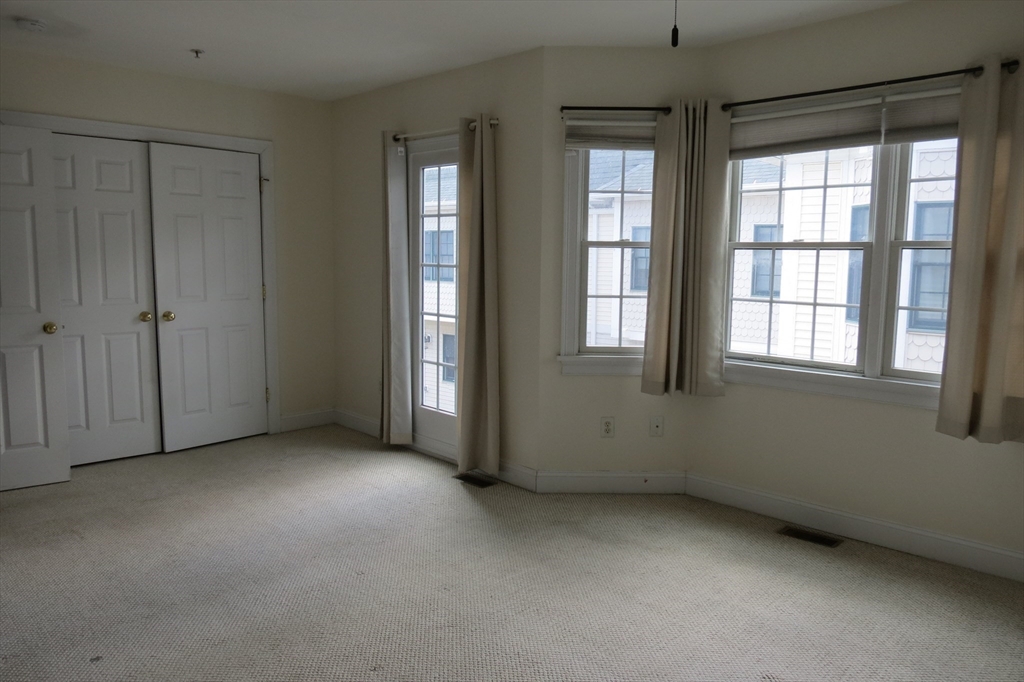 property viewer photo 14