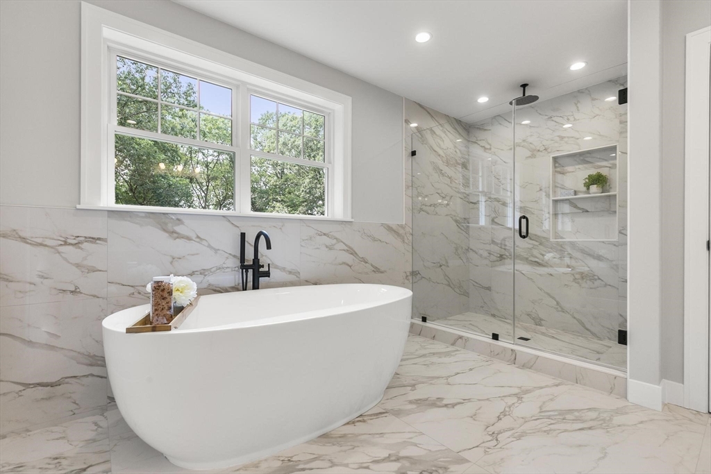 property viewer photo 22