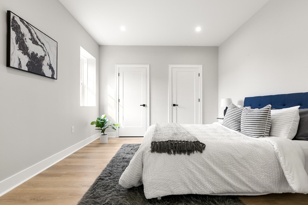 property viewer photo 37