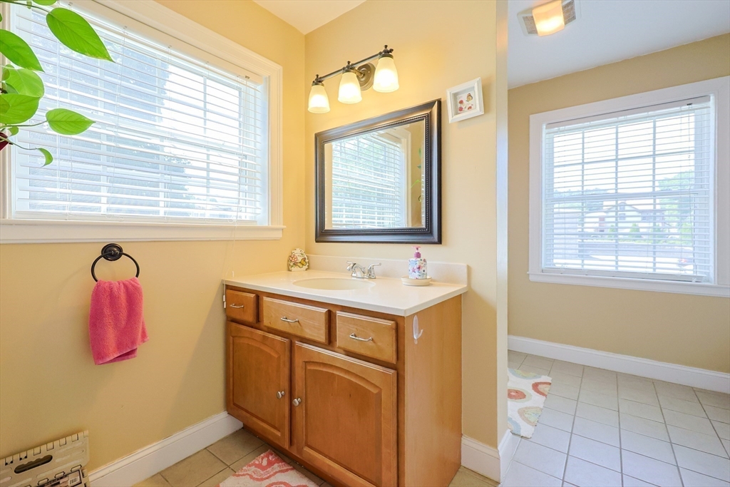 property viewer photo 10