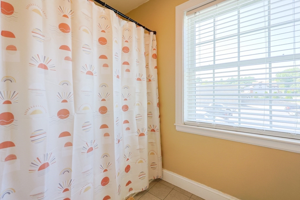 property viewer photo 11