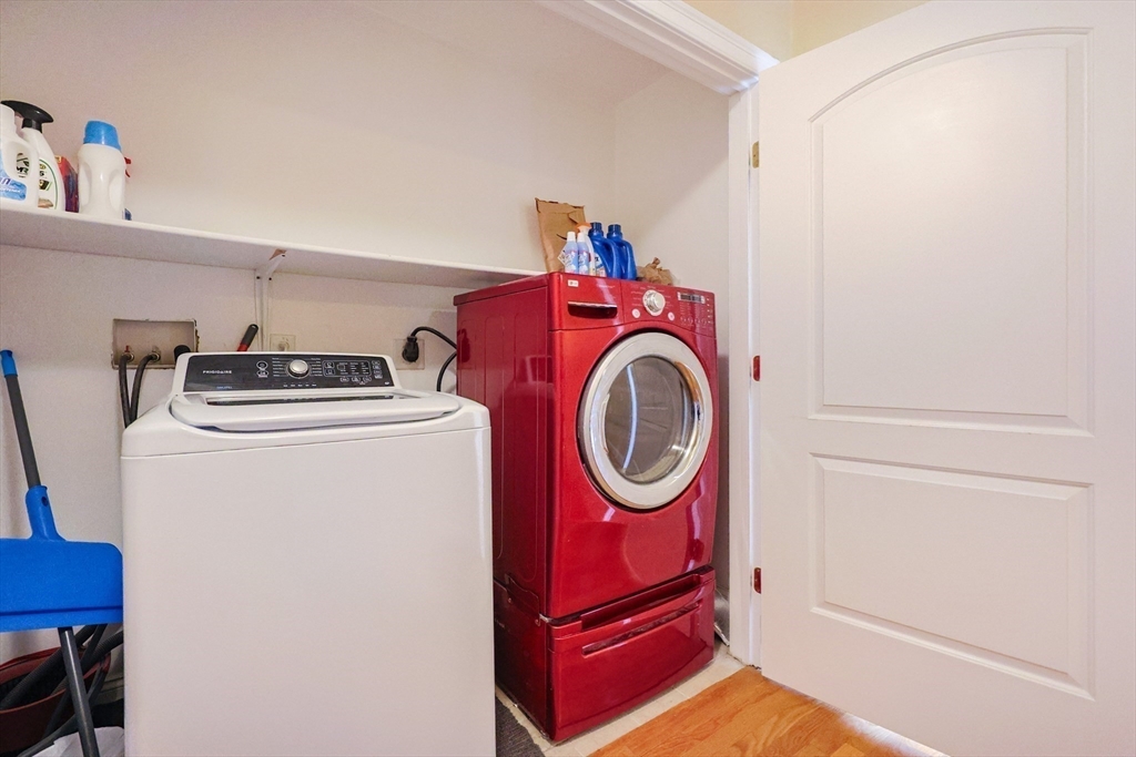 property viewer photo 12
