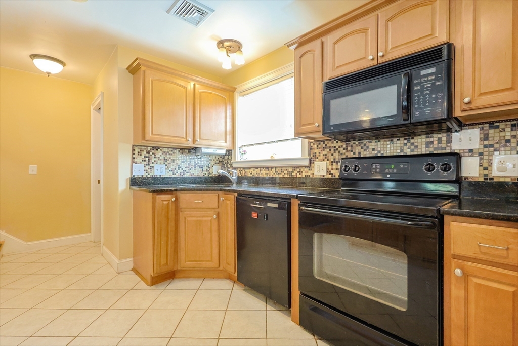 property viewer photo 3