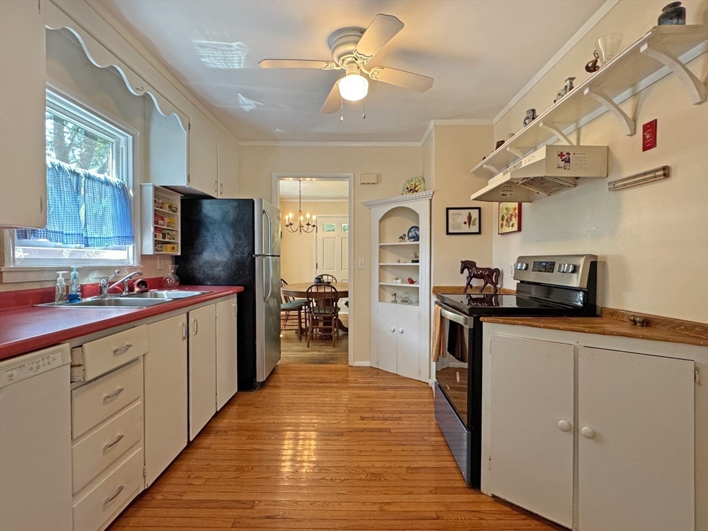 property viewer photo 7