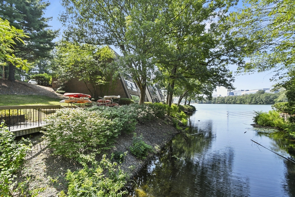 property viewer photo 24