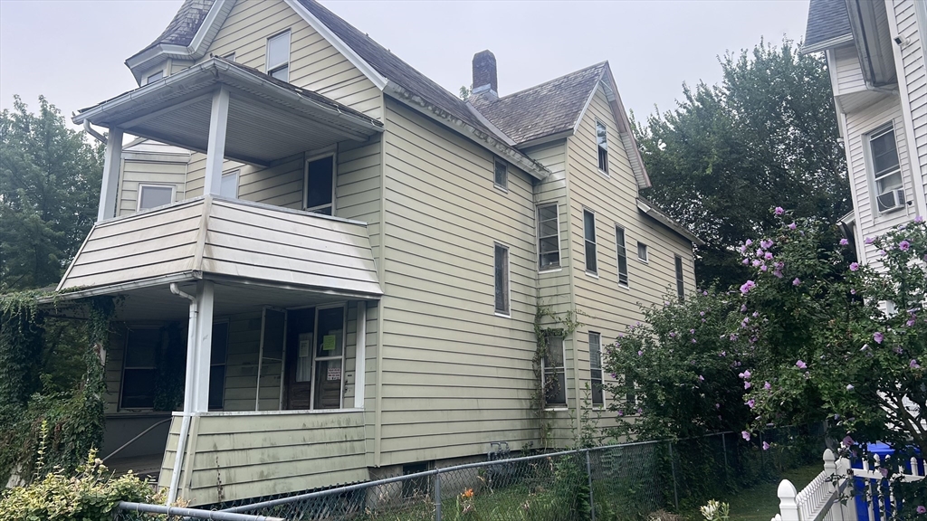 property viewer photo 3