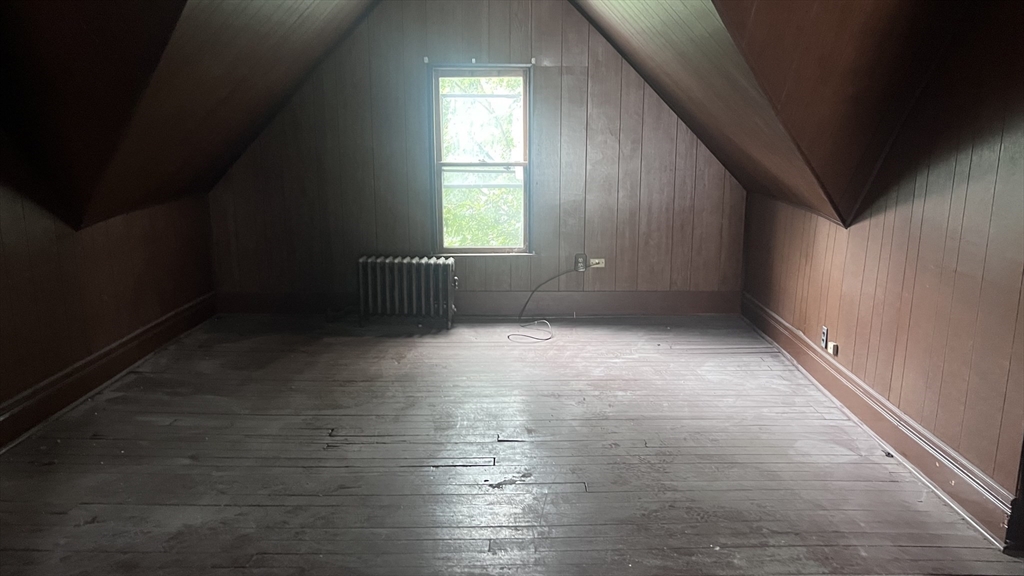 property viewer photo 6