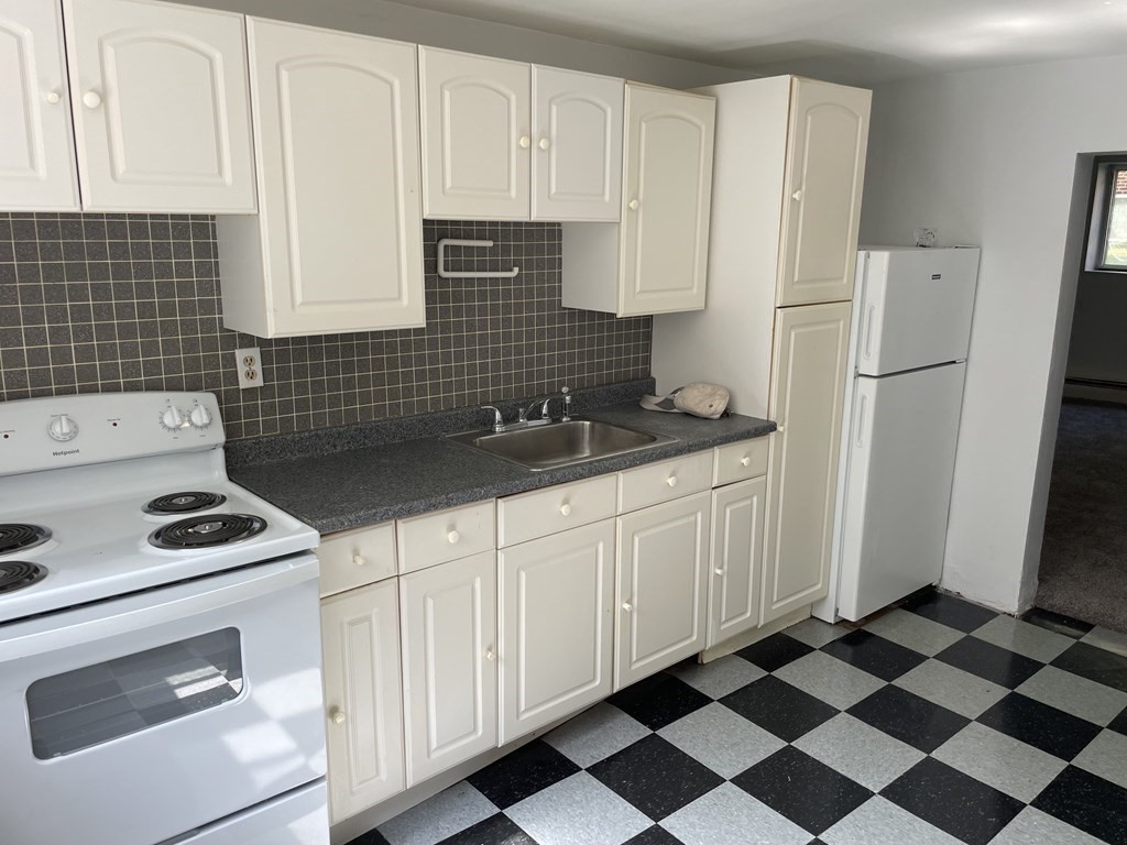 property viewer photo 2