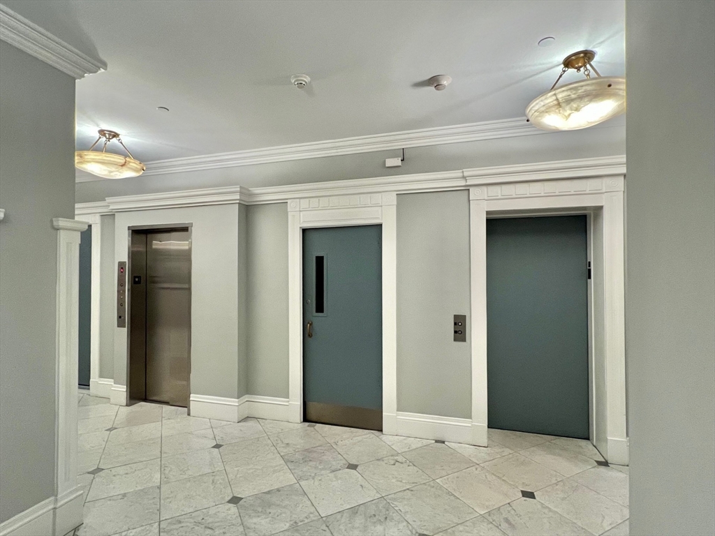 property viewer photo 6