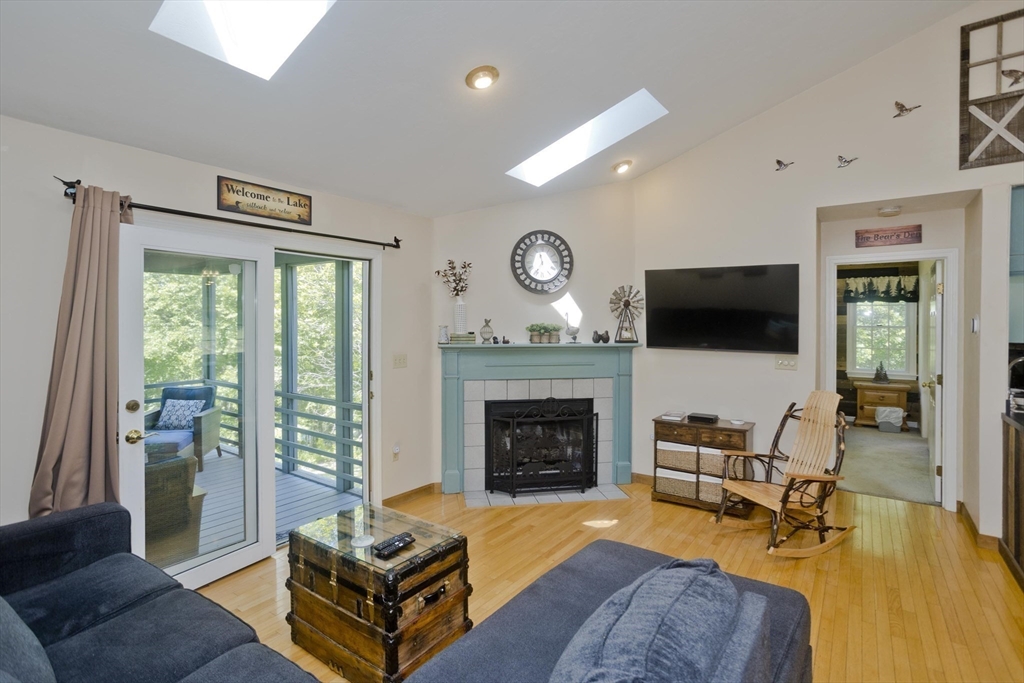property viewer photo 14