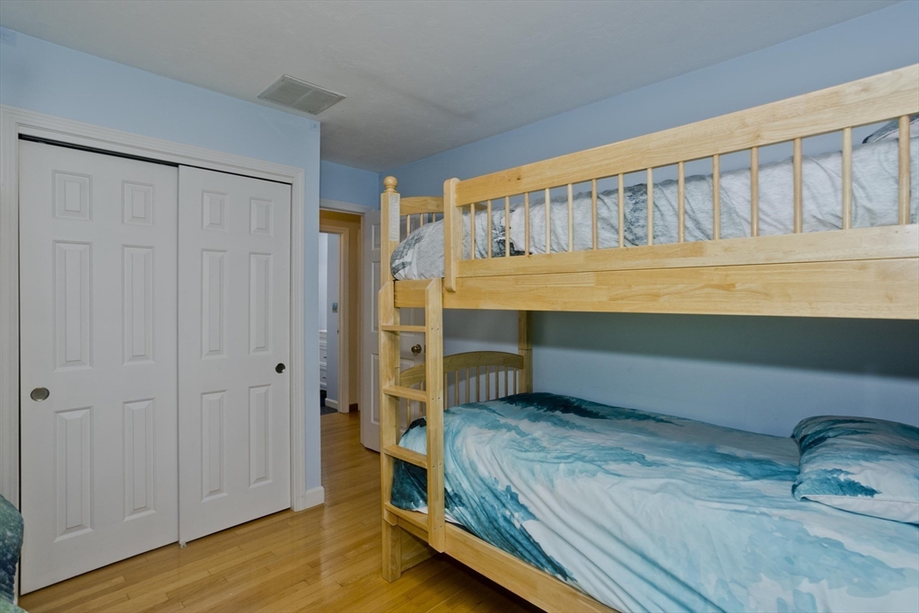 property viewer photo 23
