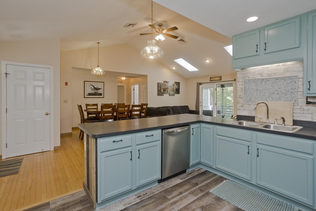 property viewer photo 8