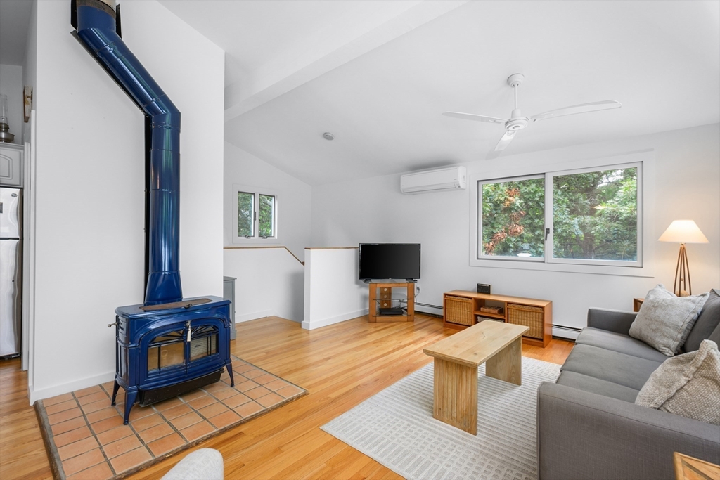 property viewer photo 11