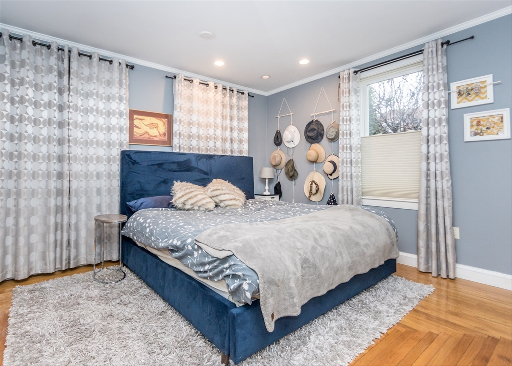 property viewer photo 9