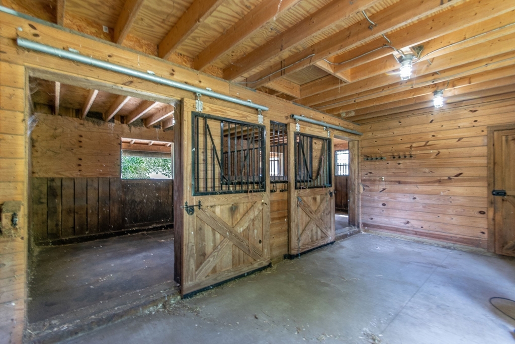 property viewer photo 34