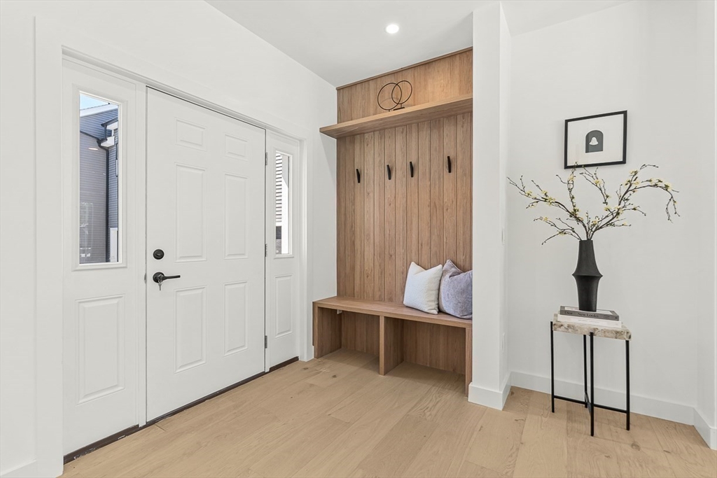 property viewer photo 1