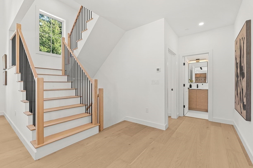 property viewer photo 11