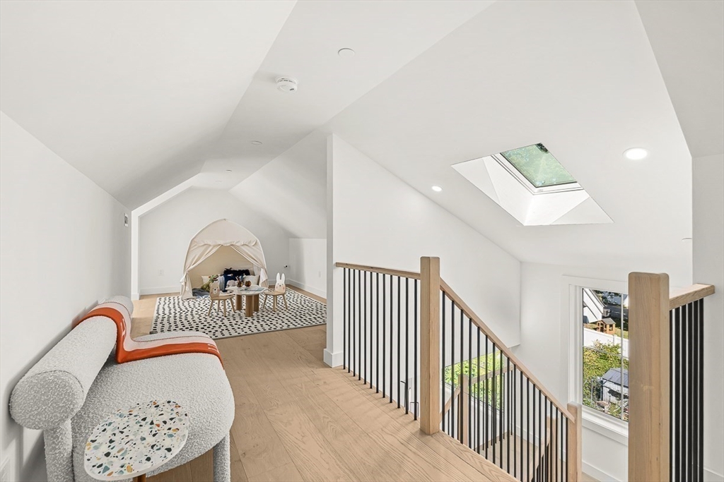 property viewer photo 28