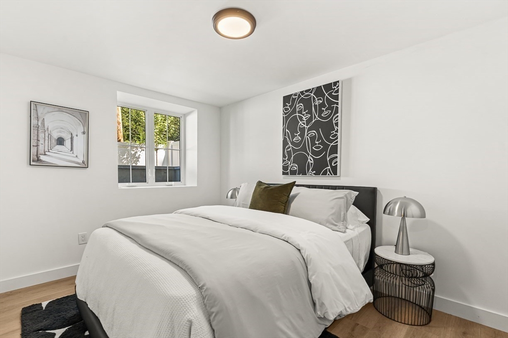 property viewer photo 33