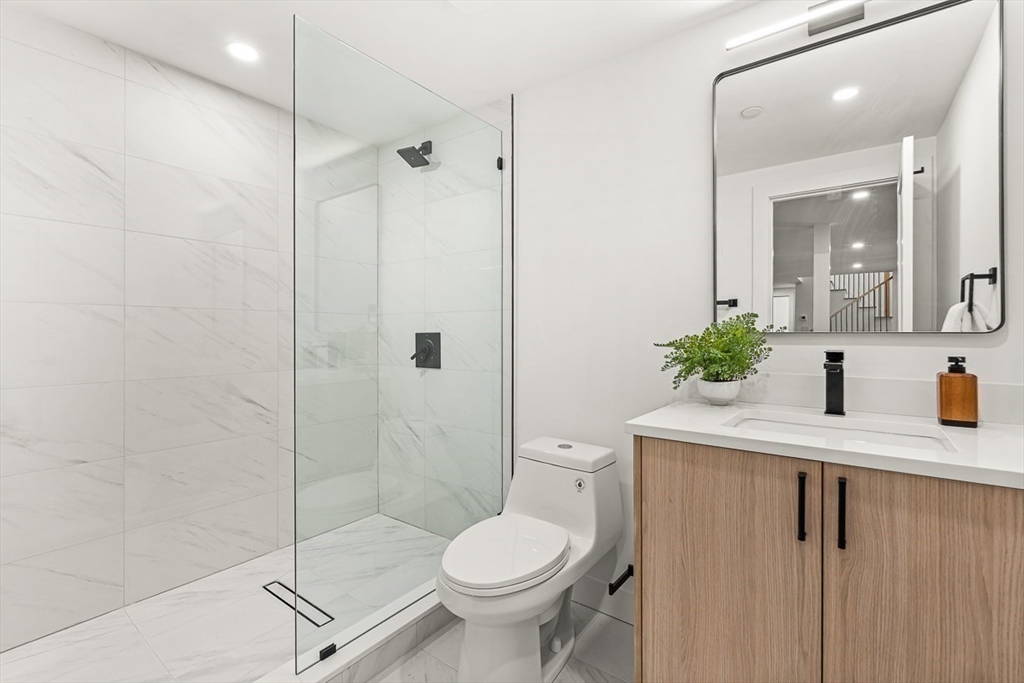 property viewer photo 34