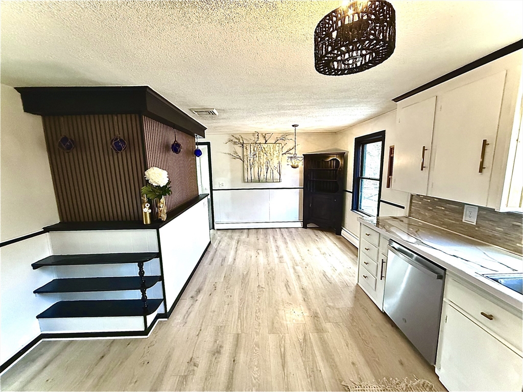 property viewer photo 6