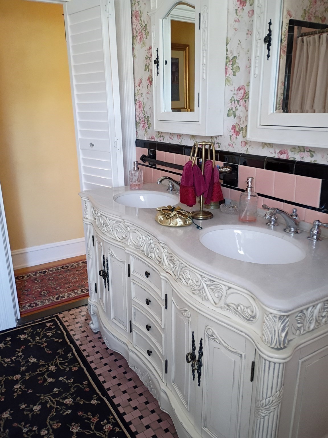 main property photo 28