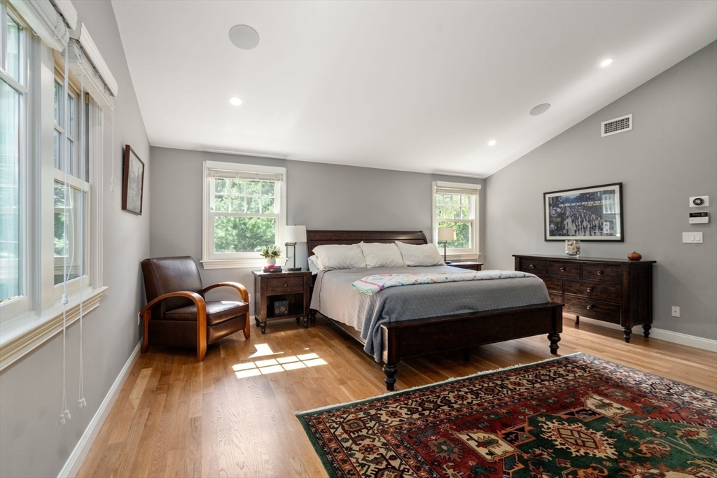 property viewer photo 17